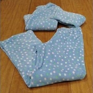 𝅺PINK K pajama set. Fleece-like material size small junior